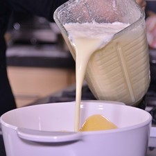 Verter la mezcla sobre el caramelo ya frío. S 11538 1475615147