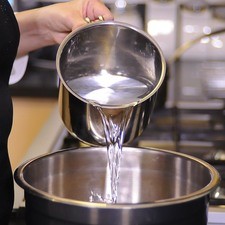 Escurrir con un colador y pasar por agua fría. S 13012 1475616330