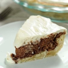 Se decora con la crema y se mete al refrigerador al menos 4 horas.