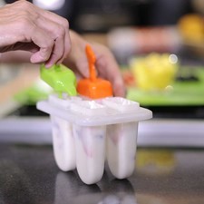 agregar más yogur hasta rellenar el molde. S 13534 1475614589