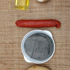 Ingredientes para receta 1 pieza de papa blanca 100 gramos de chorizo 1/4 pieza de cebolla blanca 8 piezas de tortilla de maíz aceite de oliva al gusto