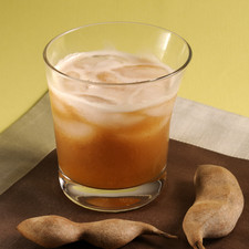 Servir en vasos con hielo.