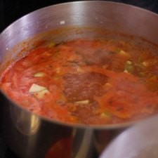 Sazonar con pimienta y sal. Dejar hervir durante 5 minutos.