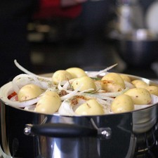 Añadir las papas partidas. Rs 1479162641