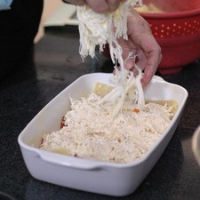 Añadir un poco de queso Oaxaca. Rs 1481585539
