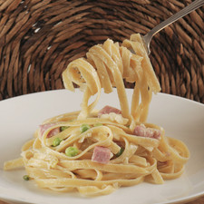 Servir inmediatamente en platos individuales espolvoreado con queso parmesano rallado. S 2253 1475633588