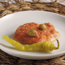 Servir caliente acompañado de arroz blanco.