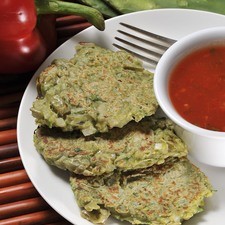 Servir bañadas con salsa picante.