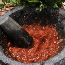 Servir para aderezar, camarones, aves, carnes o pescados.