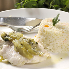 Servir acompañados de arroz blanco y una ensalada.