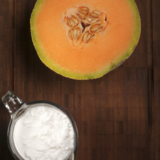 ½ melón 1 taza de queso cottage