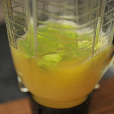 Jugo de nopal y naranja para bajar de peso