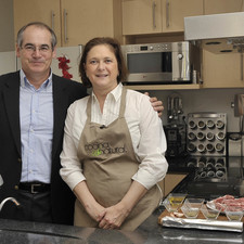 Paolo Paoloni de la bodega mexicana Villa Montefiori y Sonia Ortiz de Cocina al Natural. S 5511 1475626464