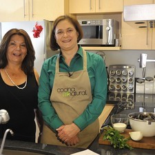 Sonia Montanares, gerente de exportaciones para Latinoamérica y el Caribe de la bodega chilena Monte y Sonia Ortiz, de Cocina al Natural
