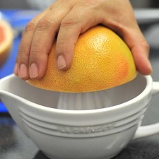 Exprimir el jugo.
