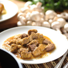 Servir acompañada de arroz.